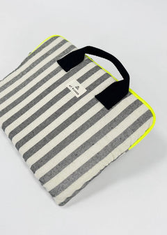 <tc>Grey Stripes</tc> -Laptop -Abdeckung