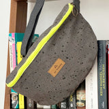 Drops Grey Bandolera Riñonera