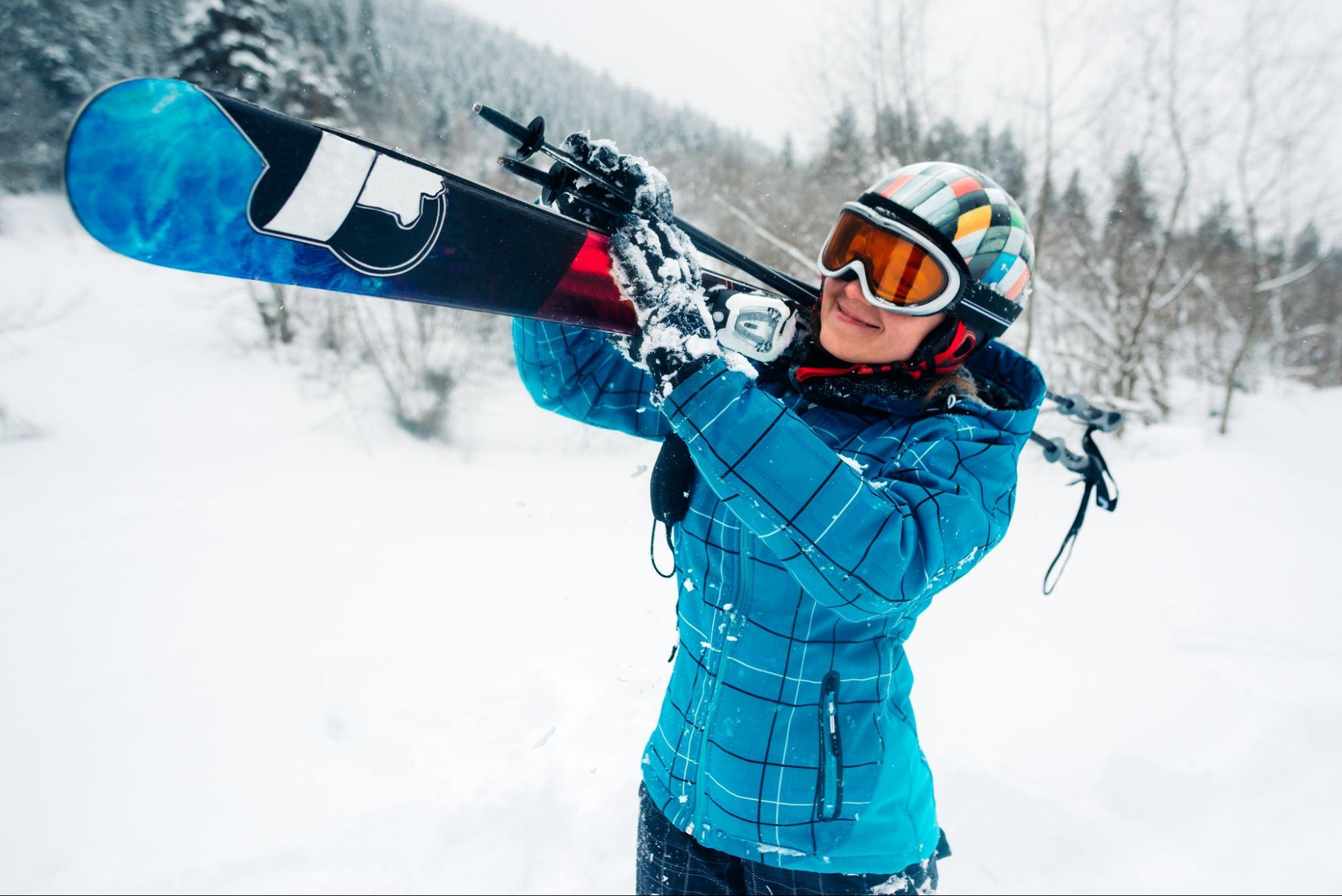Increíble truco para esquiar sin pantalones en la nieve!