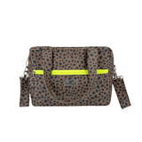 Nairobi <tc>Cool Mama</tc> - Carro