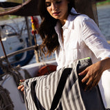 Grey Stripes Bolso de Viaje Mediano