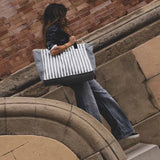 <tc>Grey Stripes</tc> <tc>XXL</tc> Grand sac de voyage