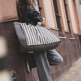 <tc>Grey Stripes</tc> <tc>XXL</tc> Grand sac de voyage