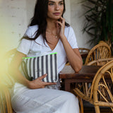 Grey Stripes Neceser Mujer