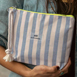 Navy Stripes Neceser Mujer Repelente